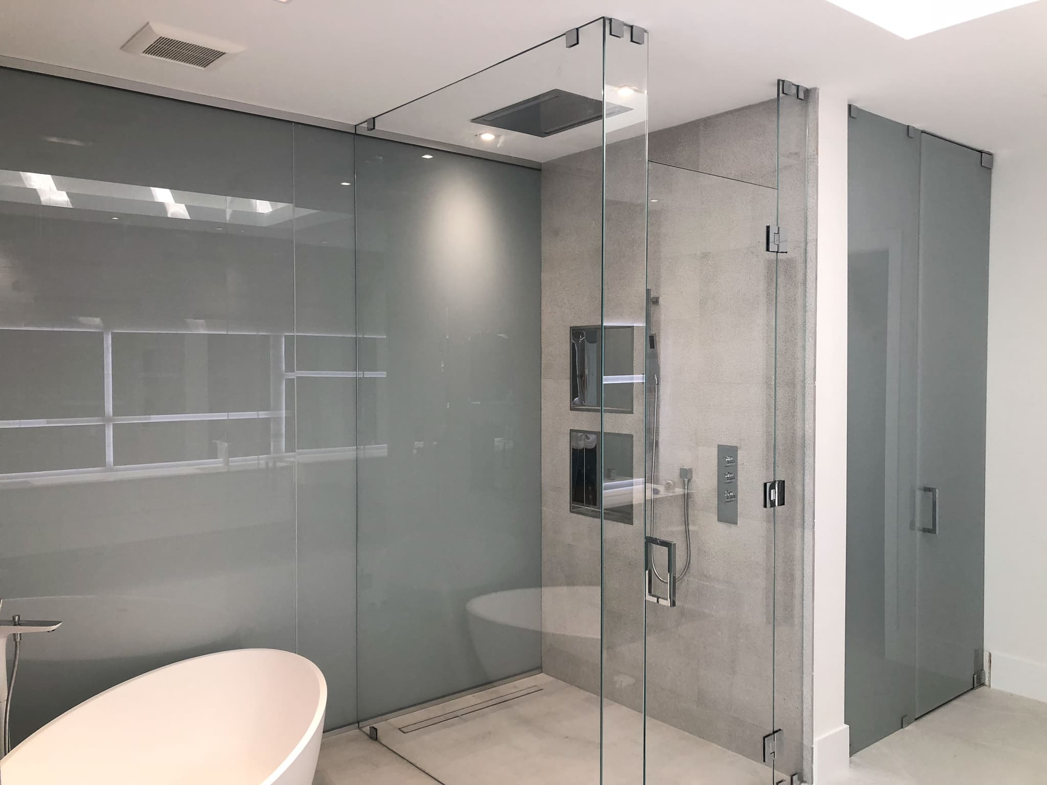 Modern Bathroom Looks with a Black Shower Door