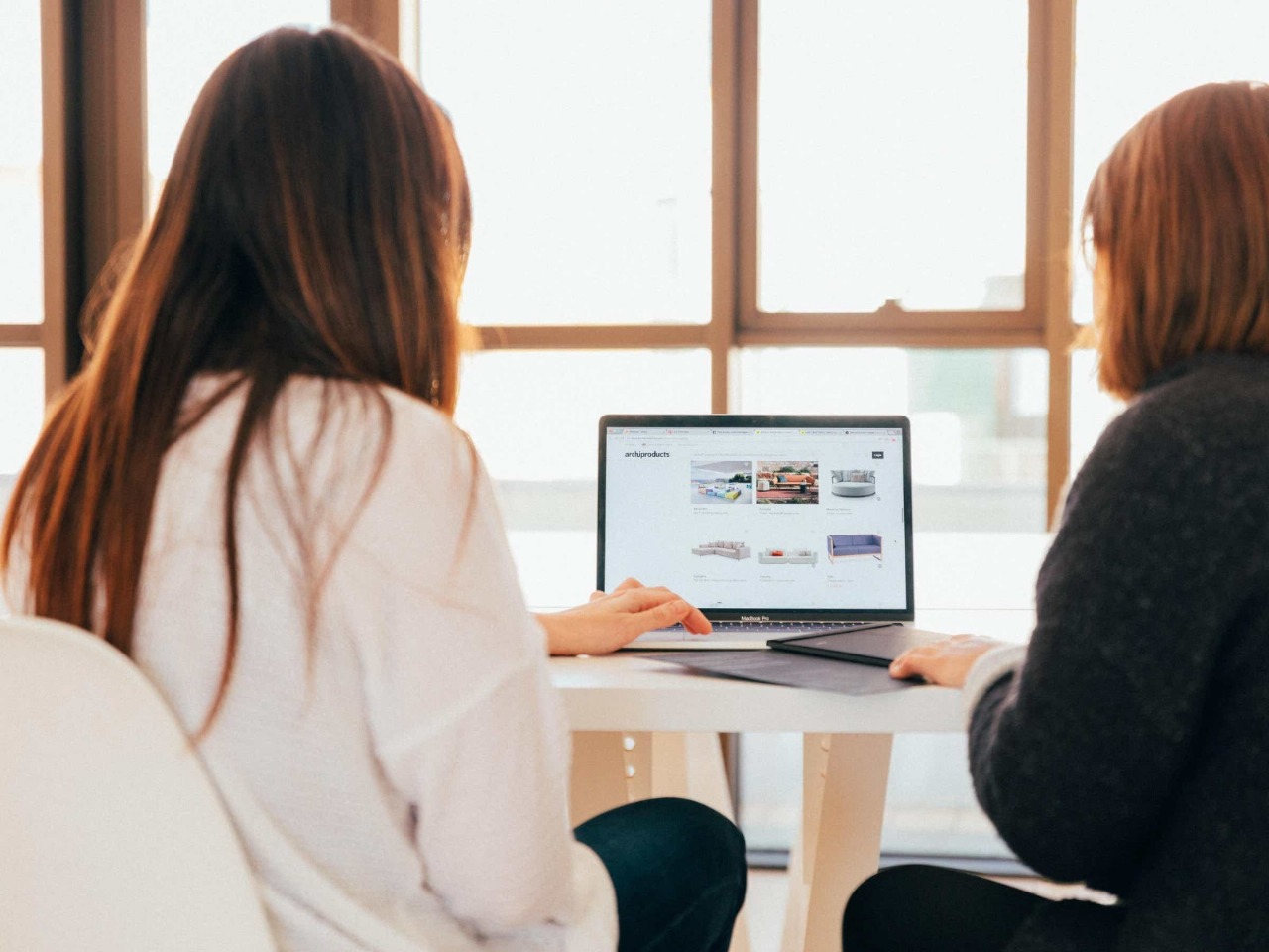How Proposal Writing and Management Drives Contract Success