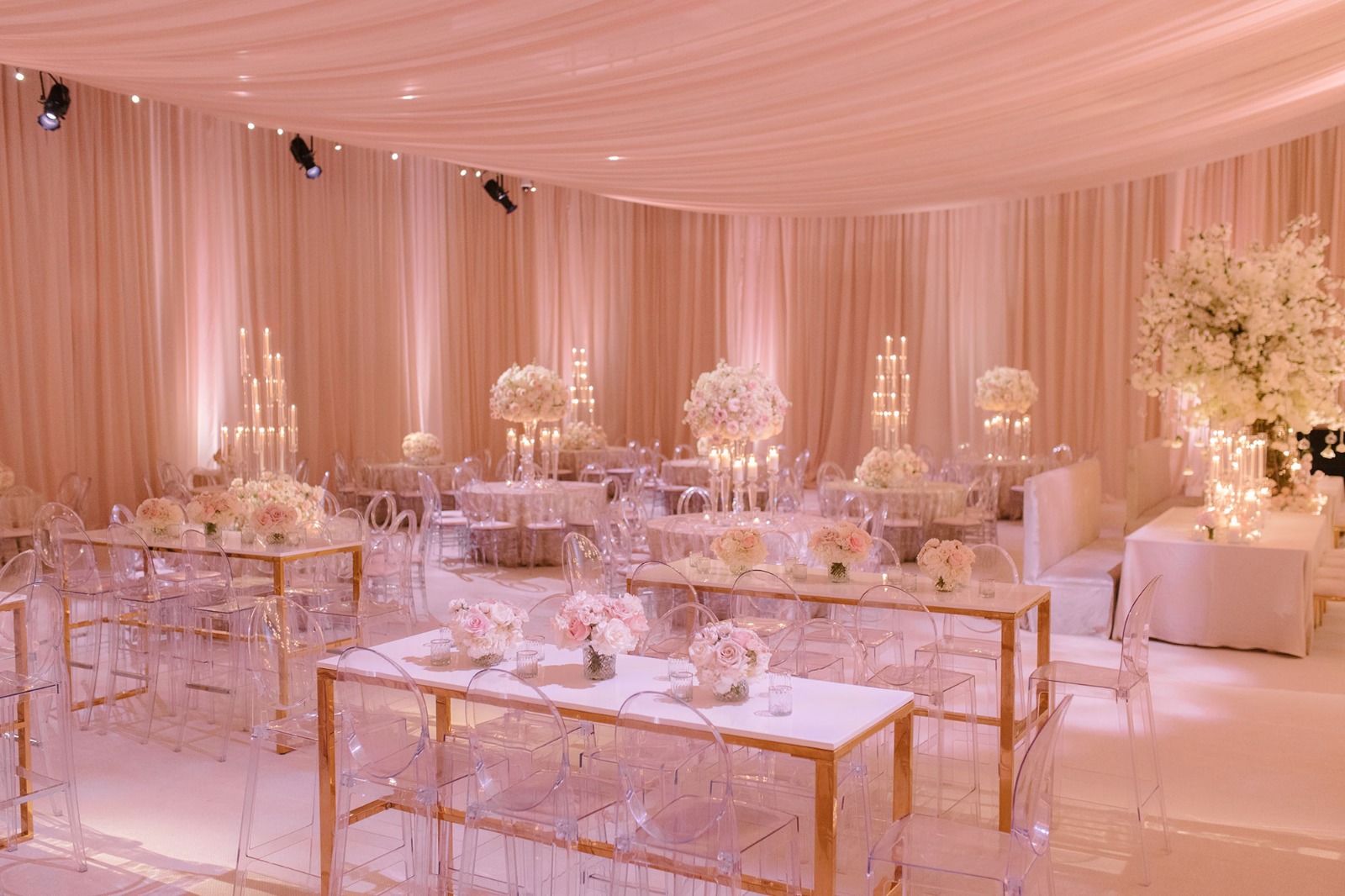 Chair Rentals: Elegant Options for Every Occasion