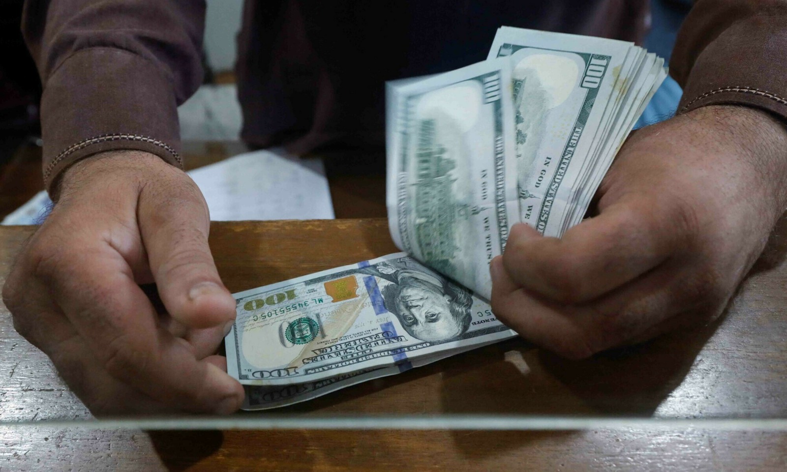 Trusted Currency Exchange Melbourne Experts | Danesh Exchange