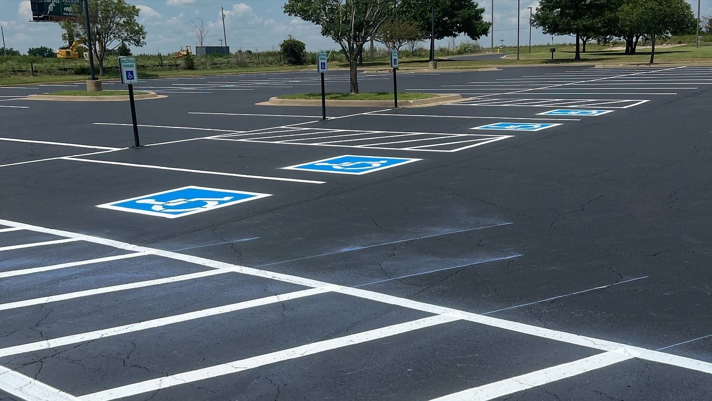 Best Practices for Parking Lot Striping for Shopping Centers Jackson MS