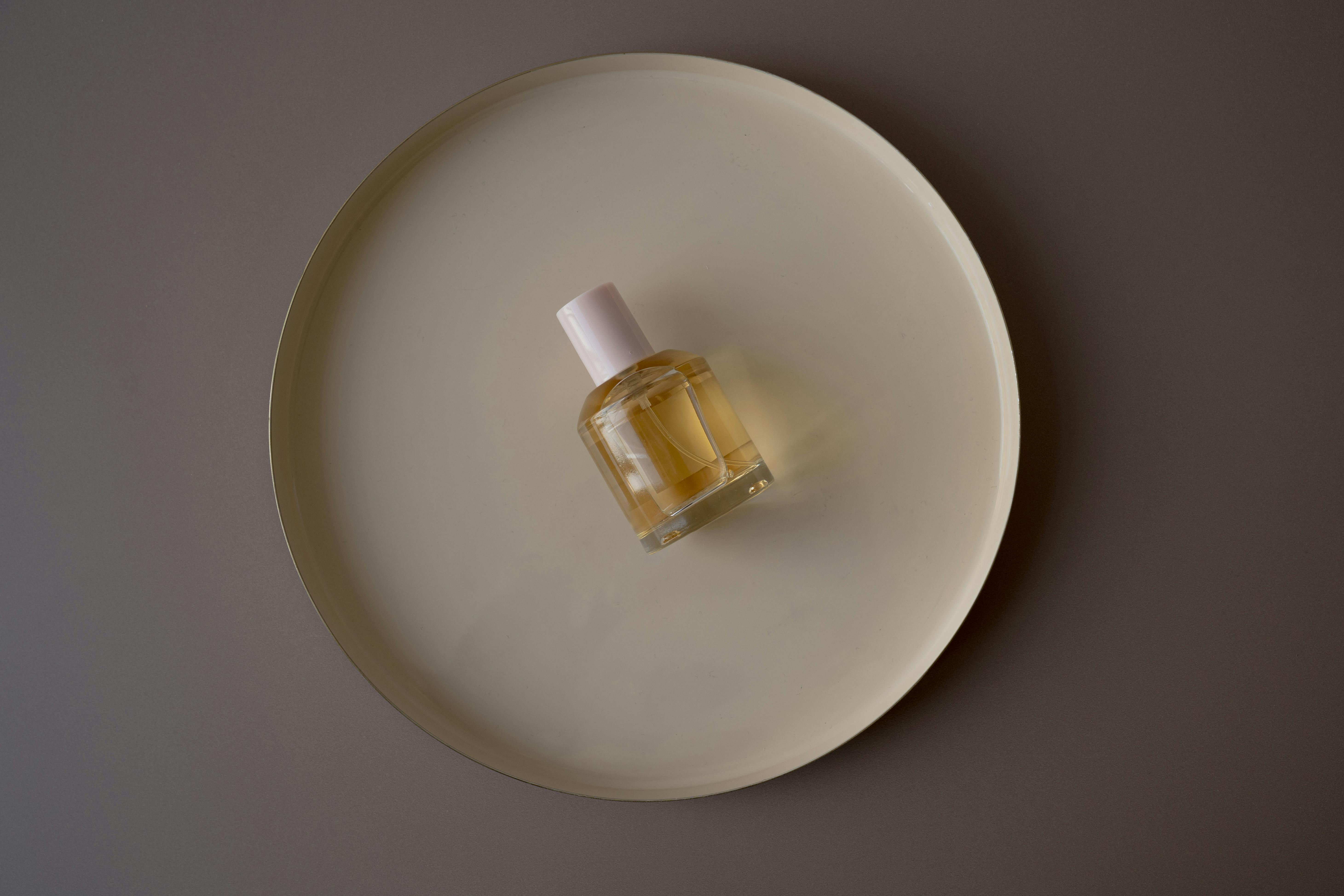 Black Opium Perfume: Best Seasons and Occasions to Wear It