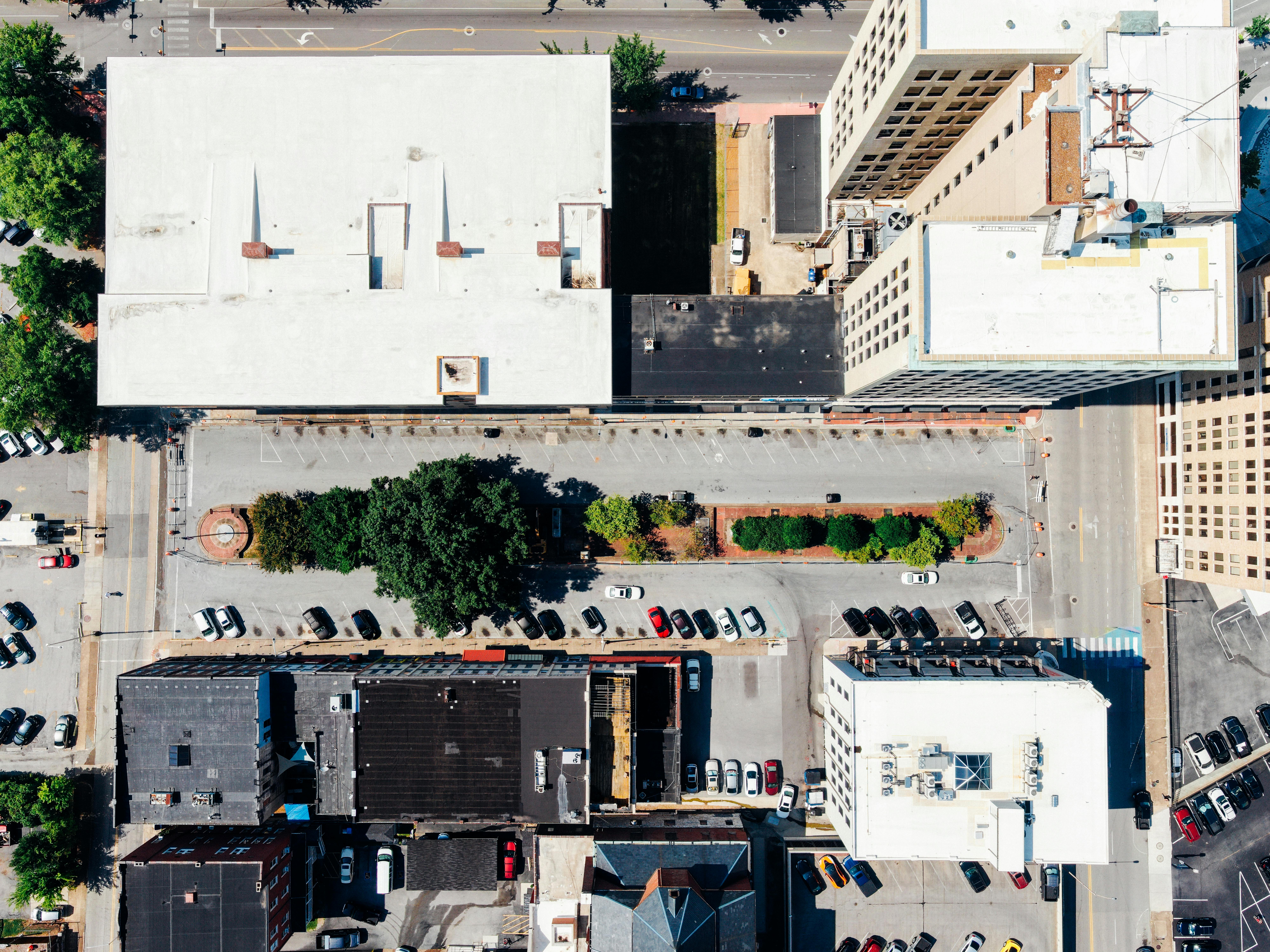 Why Businesses Rely on Asphalt Striping Services Gulfport Professionals